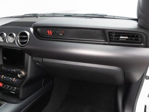 Used 2017 Ford Mustang Shelby GT350R w/ GT350R Equipment Group 920A image 38