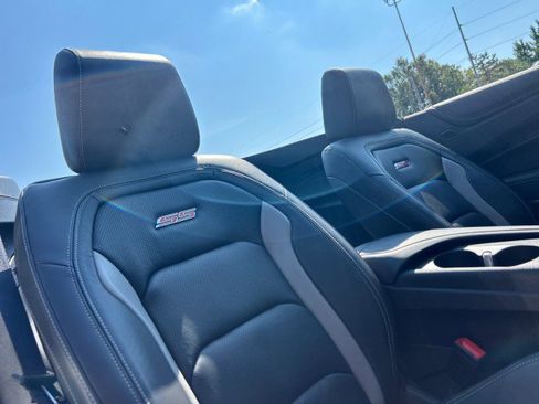 Used 2022 Chevrolet Camaro SS image 39