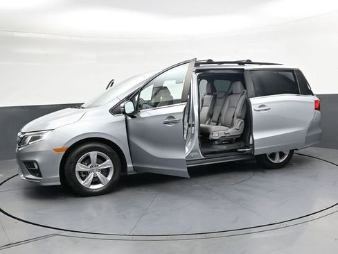 Used 2019 Honda Odyssey EX-L image 42