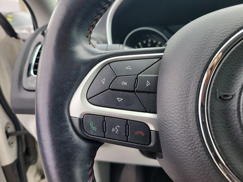 Used 2021 Jeep Compass Limited w/ Elite Interior Group image 26