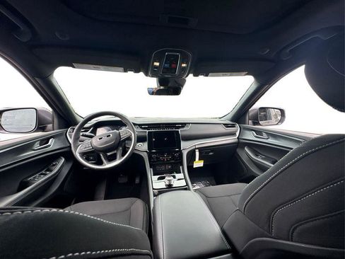 New 2026 Jeep Grand Cherokee Laredo X AWD/4WD image 23