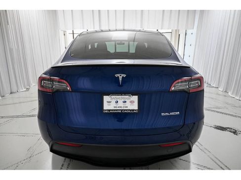 Used 2023 Tesla Model Y Performance AWD/4WD image 6
