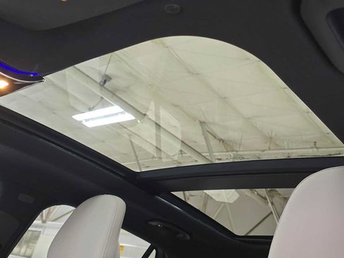 Used 2026 Mercedes-Benz GLC 300 4MATIC image 21