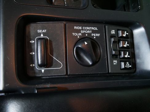 Used 1995 Chevrolet Corvette Coupe RWD image 27