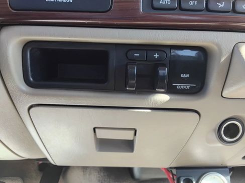 Used 2006 Ford F250 Lariat image 20