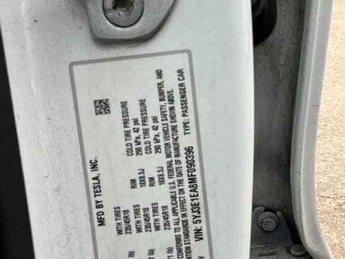 Used 2021 Tesla Model 3 Standard Range Plus RWD image 6