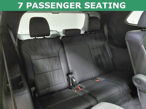 Certified 2025 Buick Enclave Avenir w/ Super Cruise Package image 6