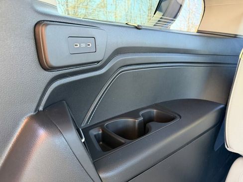 New 2026 Honda Odyssey Touring image 17