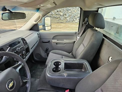 Used 2014 Chevrolet Silverado 3500 W/T image 28