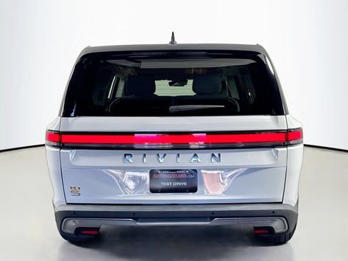 Used 2024 Rivian R1S Adventure AWD/4WD image 6