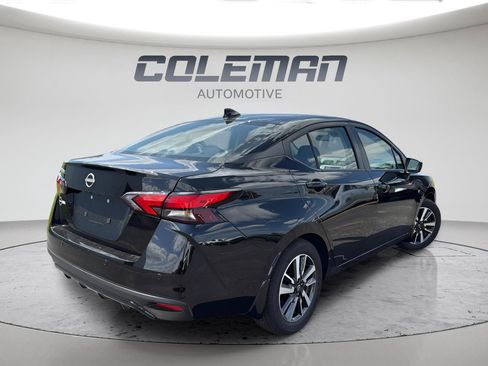 New 2025 Nissan Versa SV w/ Trunk Package FWD image 5