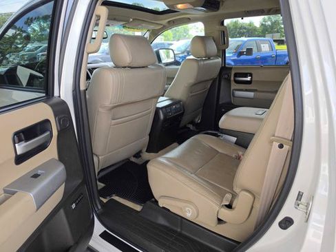 Used 2008 Toyota Sequoia Platinum AWD/4WD image 11