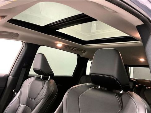 Used 2023 INFINITI QX60 Luxe image 39