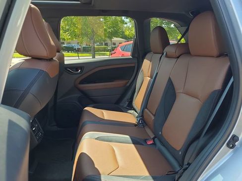 Certified 2025 Subaru Forester Touring AWD/4WD image 13