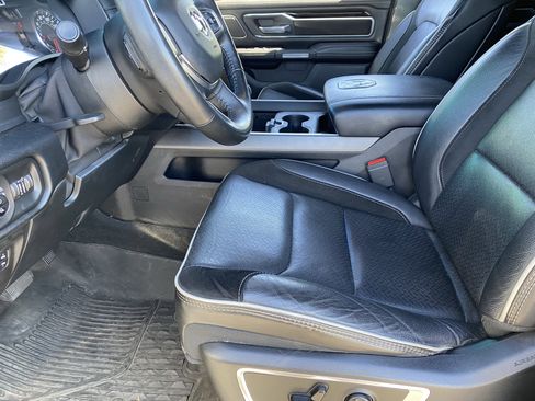 Used 2020 RAM 1500 Laramie image 16