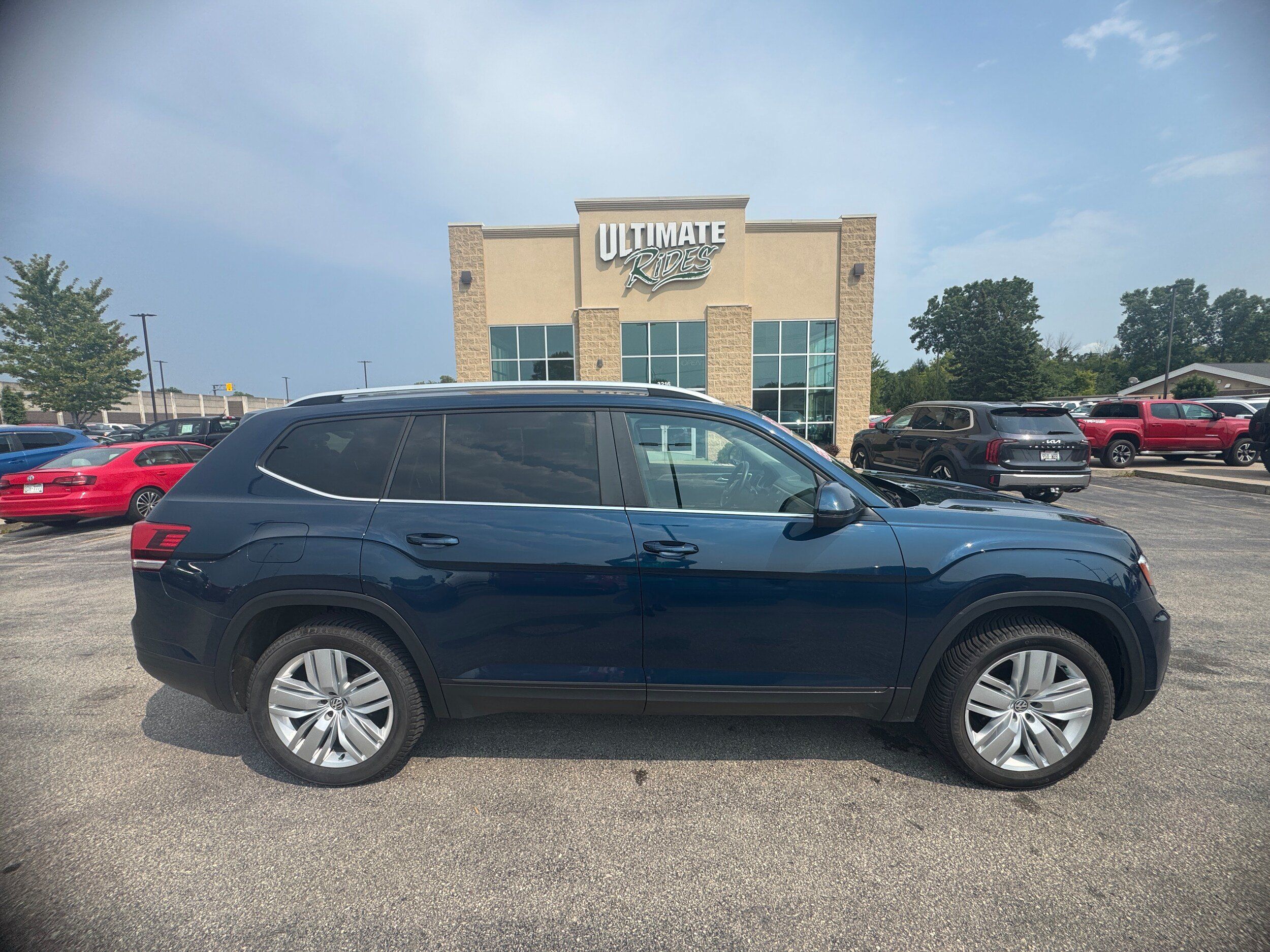 Used 2019 Volkswagen Atlas SE w/ Towing Package AWD/4WD image 1