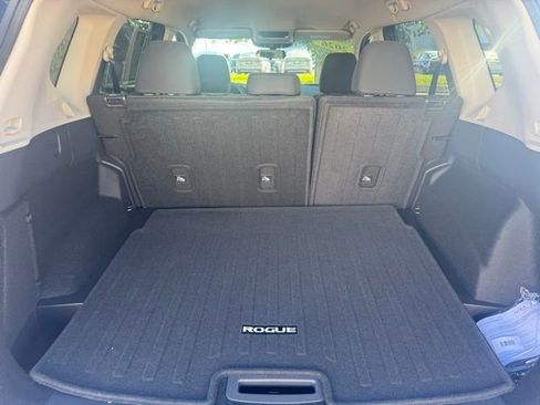 Used 2026 Nissan Rogue SV w/ Cold Weather Package image 25