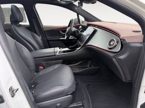 Used 2023 Mercedes-Benz EQE 500 4MATIC SUV image 14