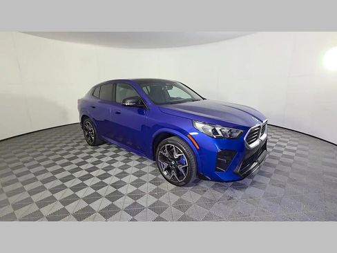 Used 2025 BMW X2 M35i image 34