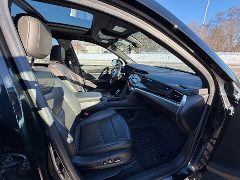 Certified 2020 Cadillac XT6 Premium Luxury image 31