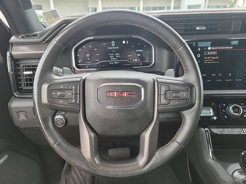 Used 2023 GMC Sierra 1500 AT4 w/ AT4 Premium Package AWD/4WD image 19