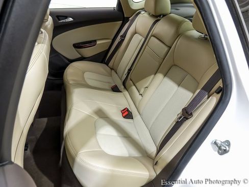 Used 2013 Buick Verano Base image 11