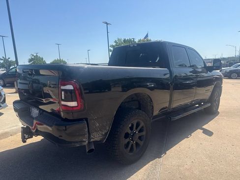 Used 2024 RAM 2500 Laramie w/ Night Edition AWD/4WD image 3