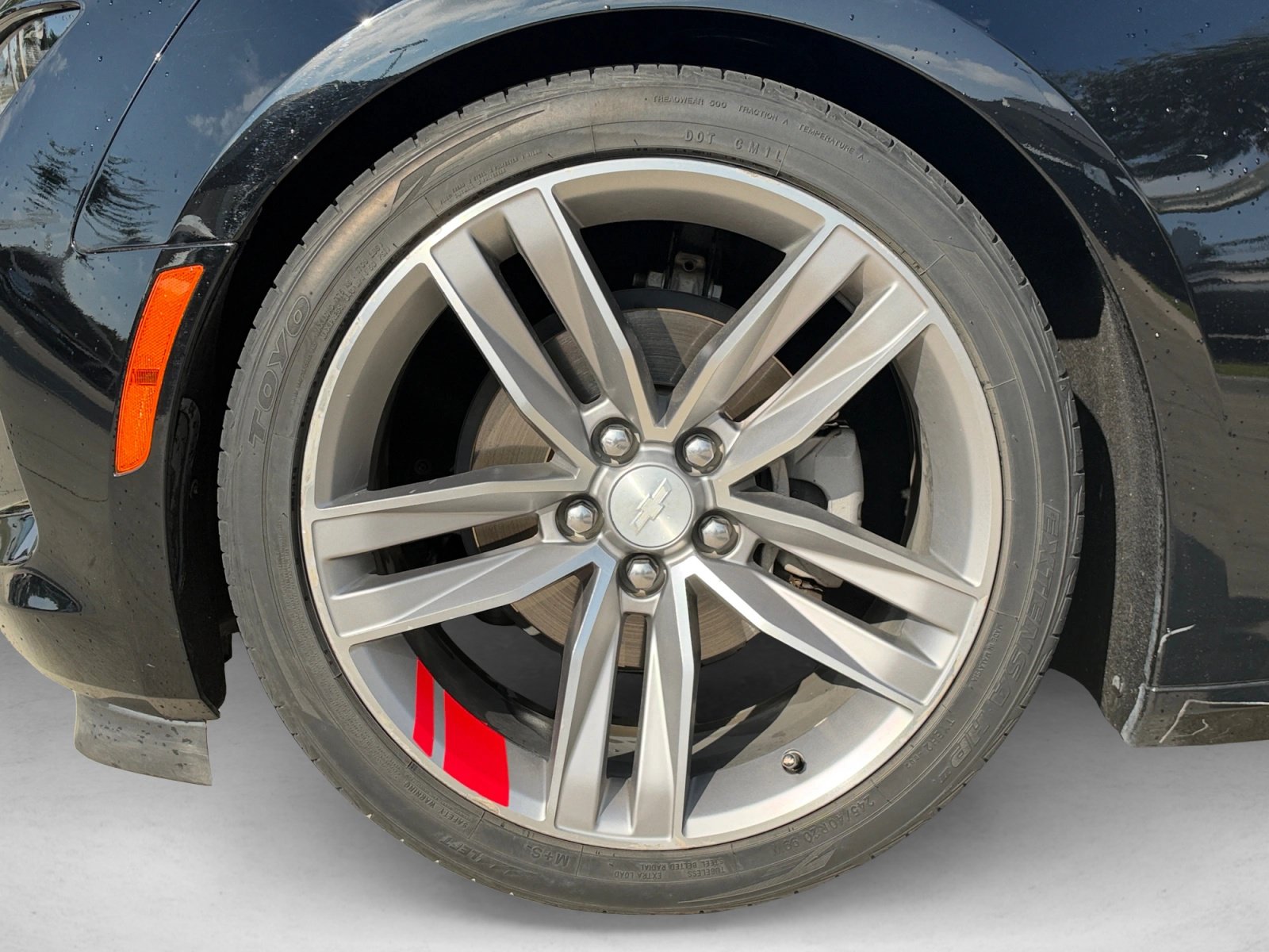 Used 2018 Chevrolet Camaro LT w/ RS Package RWD image 9