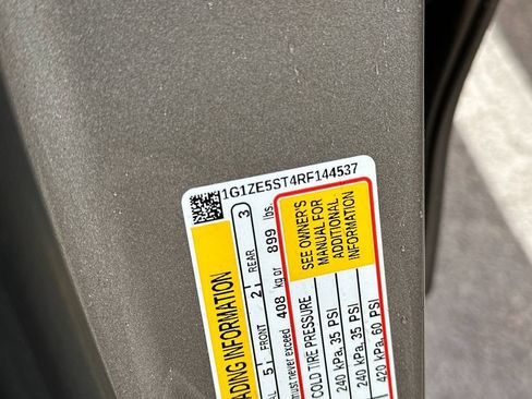 Used 2024 Chevrolet Malibu LT image 36