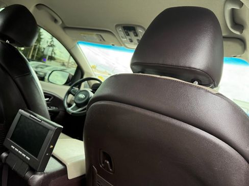 Used 2016 Kia Sedona SX Limited w/ Option Group 030 image 40