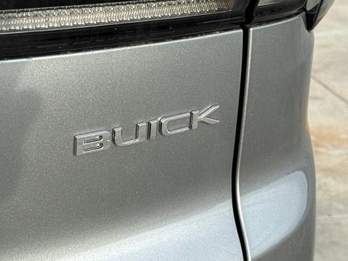 New 2026 Buick Enclave Avenir w/ Super Cruise Package image 13