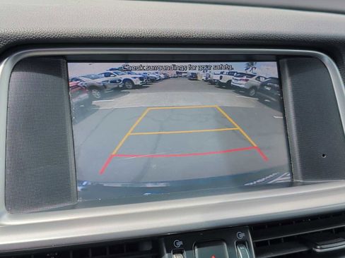Used 2020 Kia Optima LX FWD image 21
