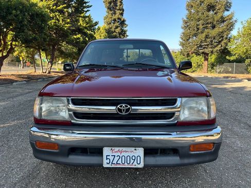 Used 1999 Toyota Tacoma 2WD Xtracab image 5