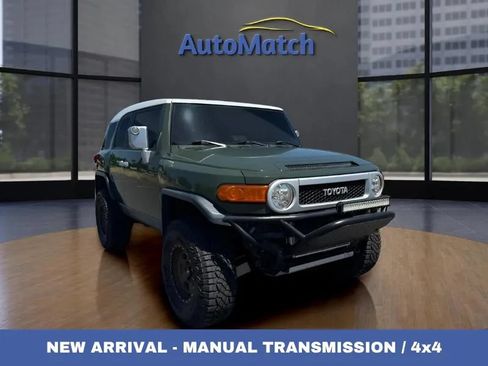 Used 2010 Toyota FJ Cruiser 4WD image 1