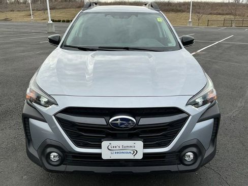 Used 2025 Subaru Outback Premium image 10