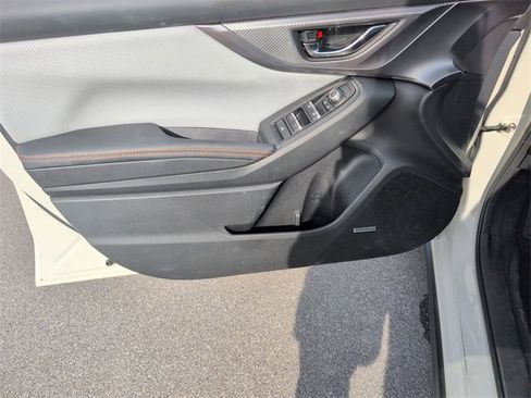 Used 2022 Subaru Crosstrek 2.5i Limited w/ Moonroof Package 2 image 15