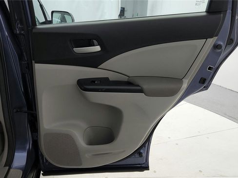 Used 2014 Honda CR-V LX image 19