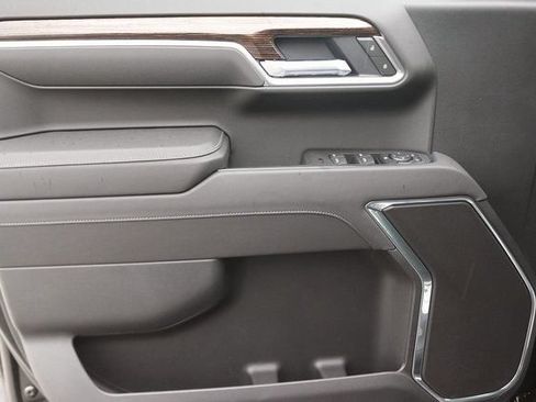 New 2025 GMC Sierra 1500 SLE AWD/4WD image 11
