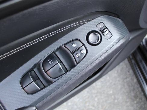Used 2020 Nissan Altima 2.5 S FWD image 12