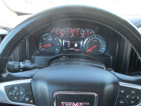 Used 2019 GMC Sierra 2500 SLT image 32