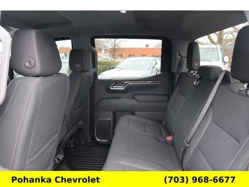 Used 2023 Chevrolet Silverado 1500 LT image 26