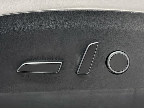 Used 2023 Tesla Model Y Long Range image 12