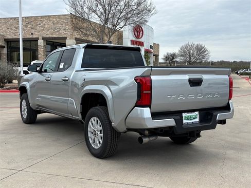 New 2026 Toyota Tacoma SR5 image 4