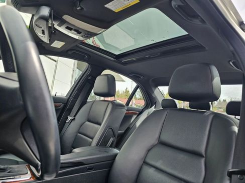Used 2011 Mercedes-Benz C 300 4MATIC Sedan image 21