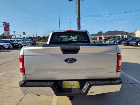 Used 2019 Ford F150 XL w/ Equipment Group 101A Mid RWD image 5