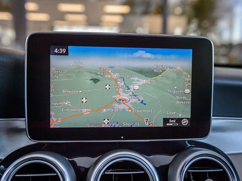 Used 2017 Mercedes-Benz C 300 4MATIC Cabriolet image 26