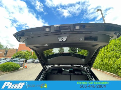 Used 2024 Chevrolet Equinox EV LT FWD image 51