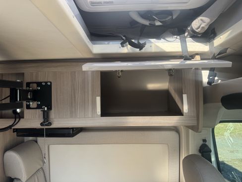 Used 2022 RAM ProMaster 3500 w/ Lane Management Group image 22