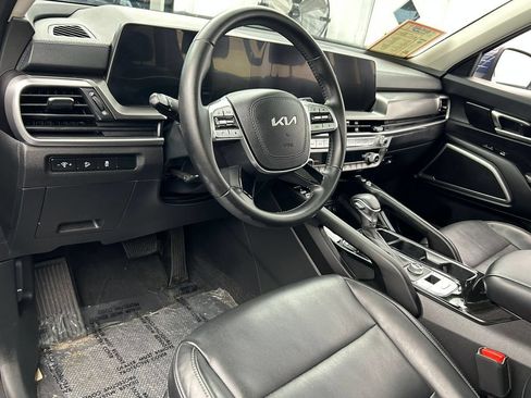 Used 2024 Kia Telluride S w/ S Sunroof Package FWD image 15