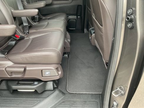 Used 2019 Honda Odyssey EX-L image 48